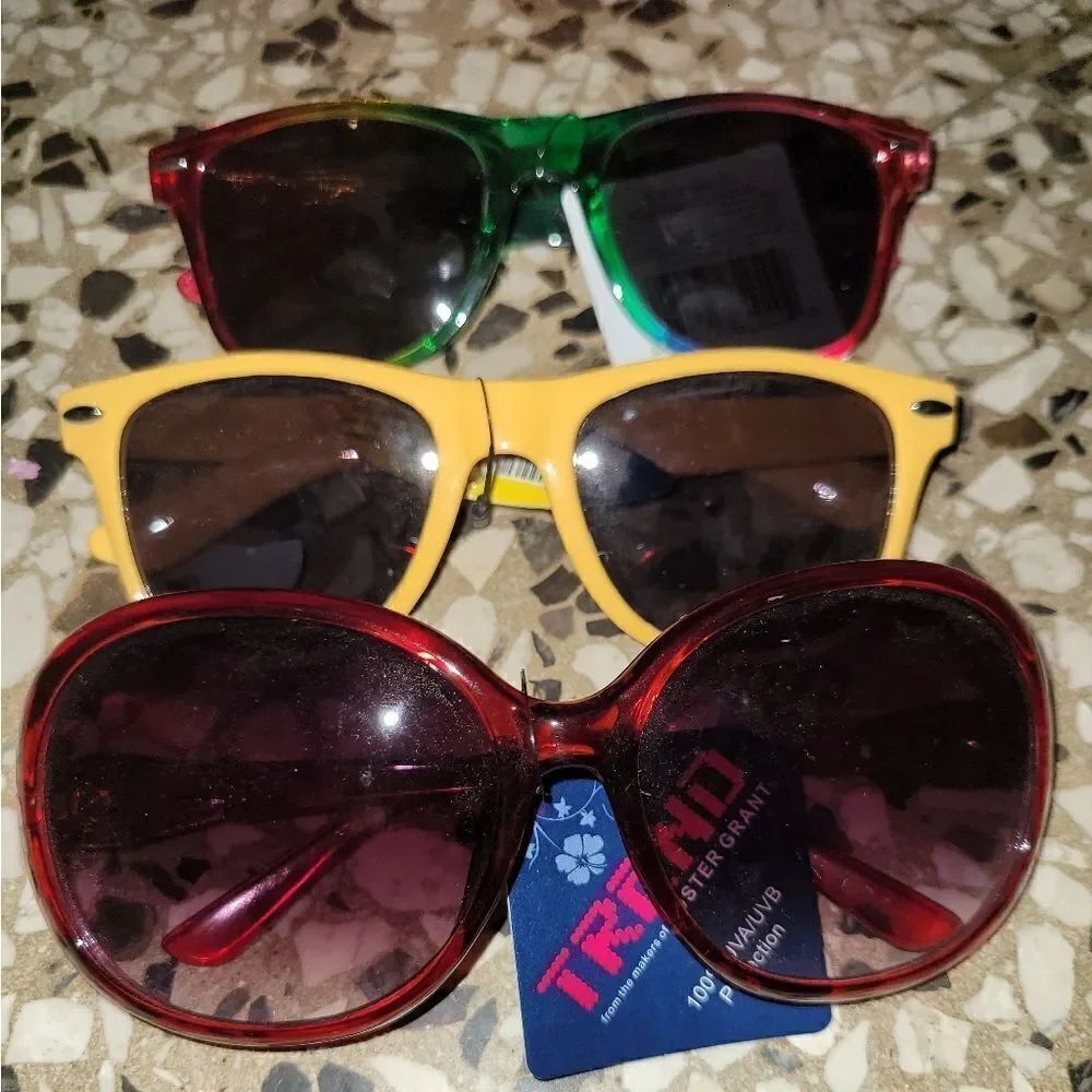 One pair used shades 😎
